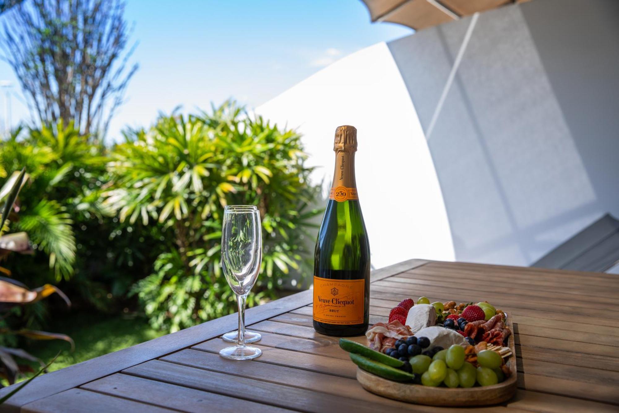 Beach Suites Byron Bay Esterno foto